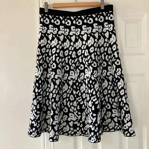 Philosophy Black & White Cat Print Full Skirt - Picture 2 of 7